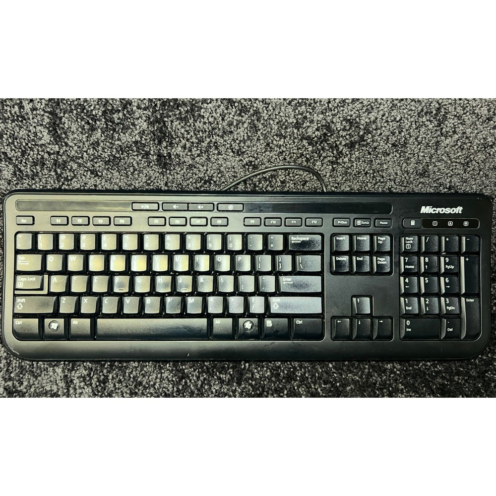 Microsoft Wired Keyboard‎ 6000 - Model 1366 - Tested Works